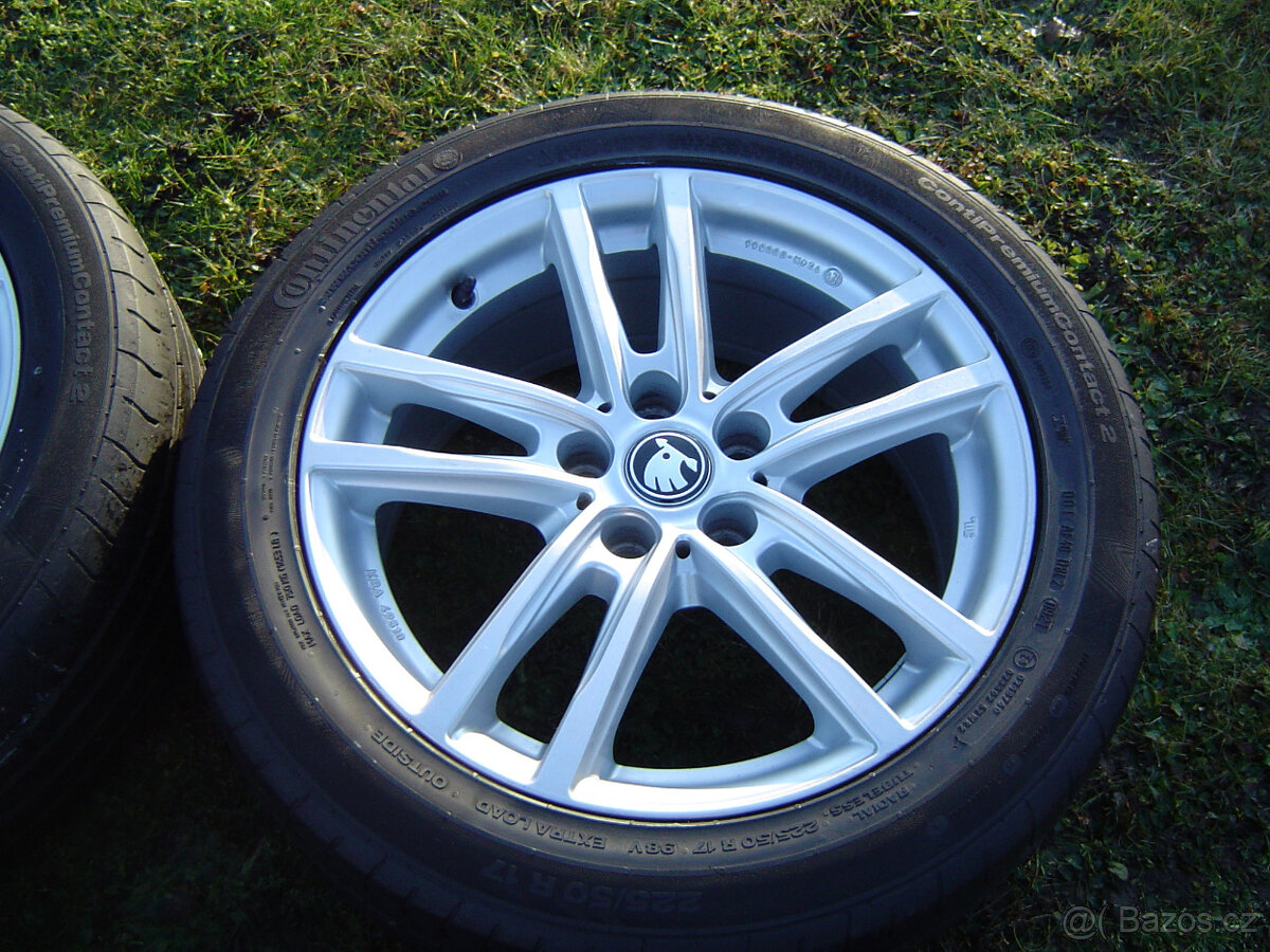 4 XLETNÍ HLINÍKOVÁ KOLA ŠKODA OCTAVIA SCOUT, YETI 225/50 R17 - 4