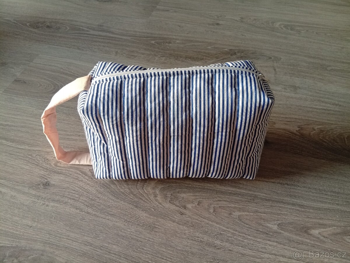 Kosmetická taštička - 4