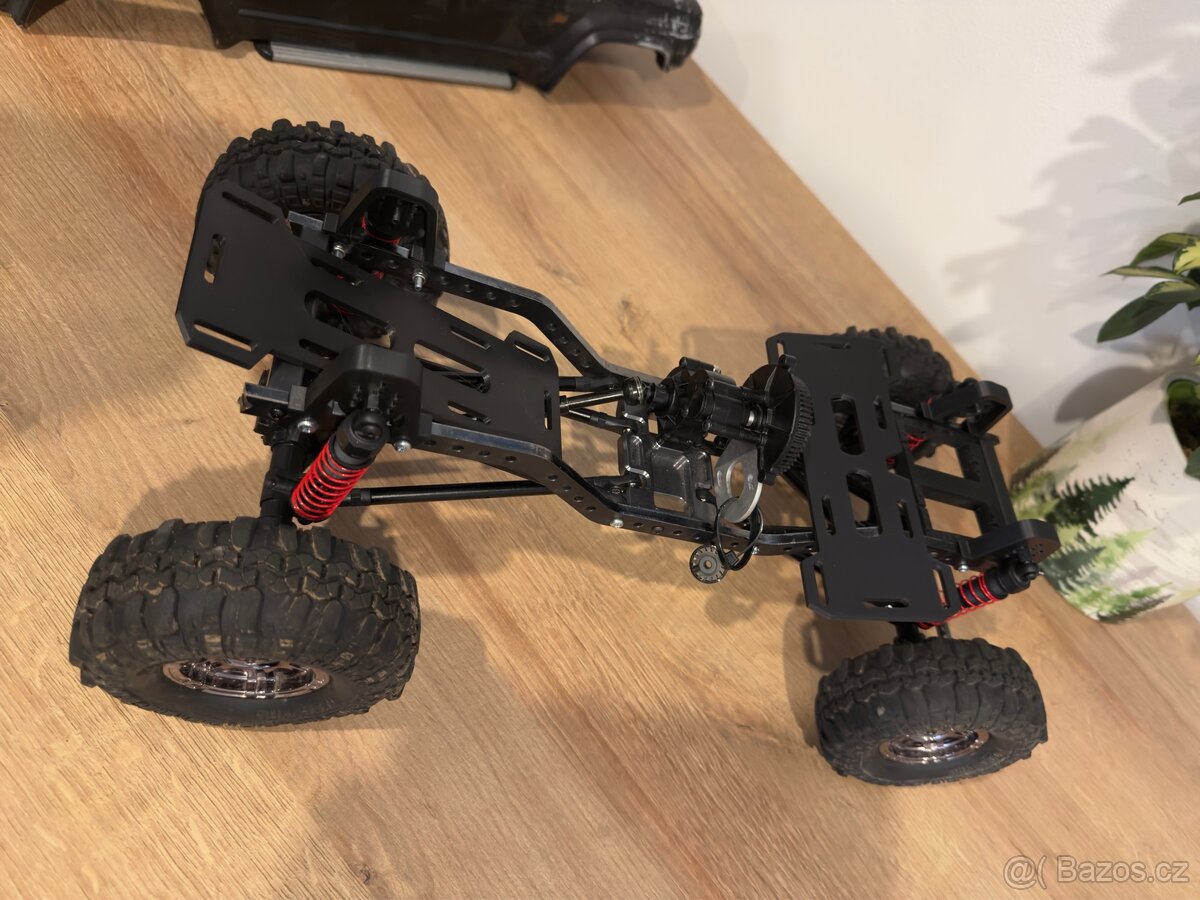 Rc Nissan Patrol 1/10 - 4