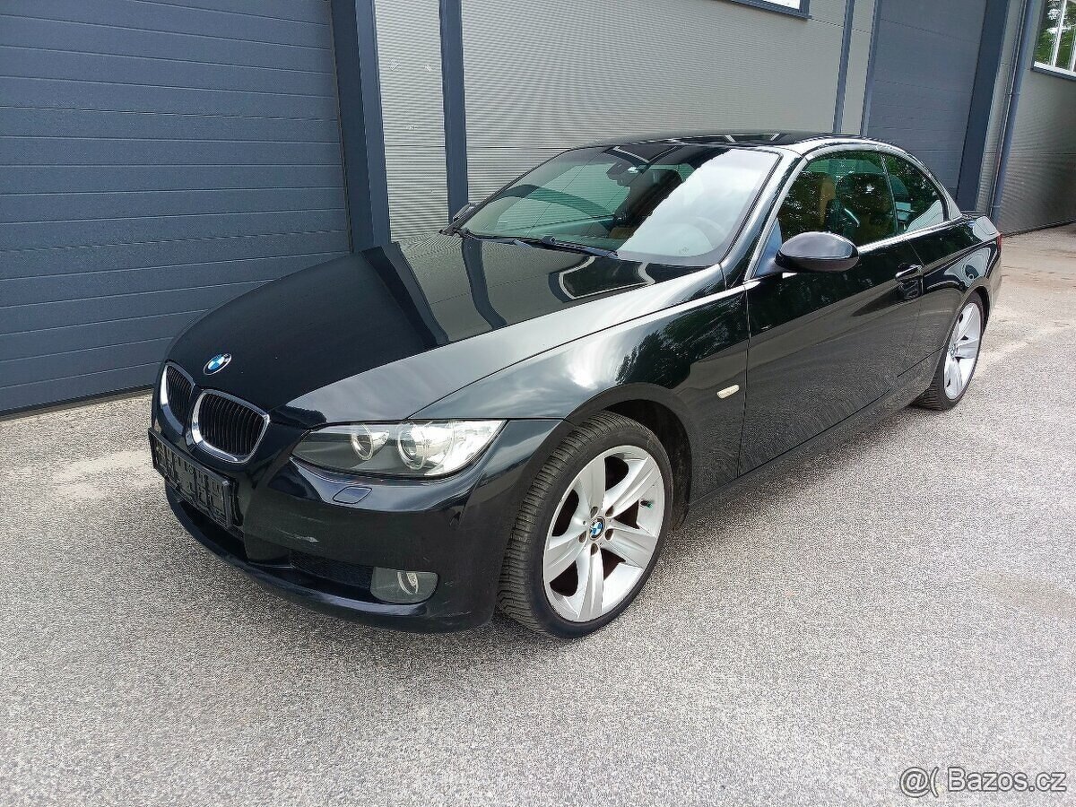 BMW 320i E93 - manual - cabrio - kůže - 4