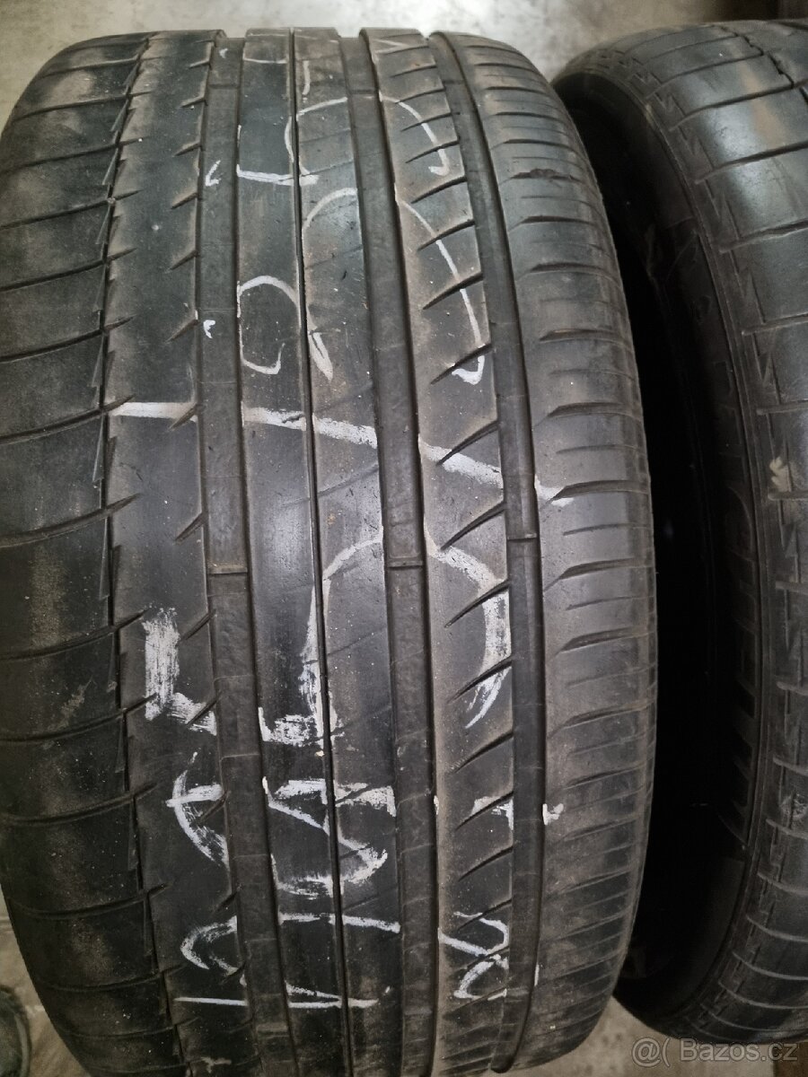 295/35R21 Michelin - 4