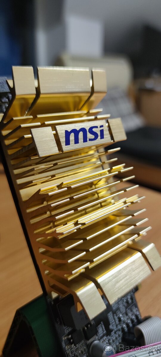 3 různé grafické karty - 4