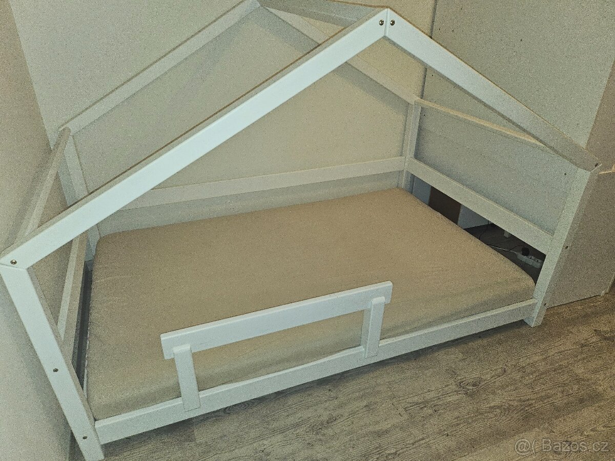 Domeckova postel - 4