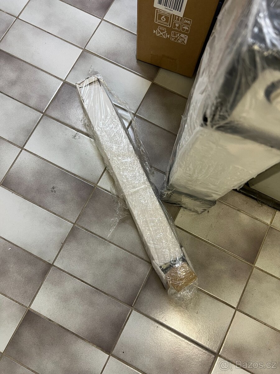 Radiátor Buderus nový. - 4