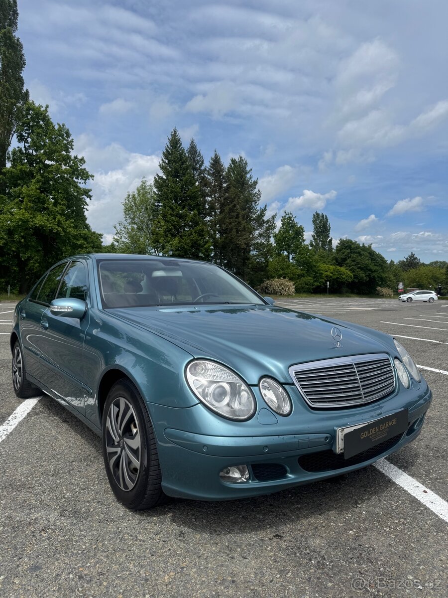 Mercedes-Benz E 270 CDi - 4