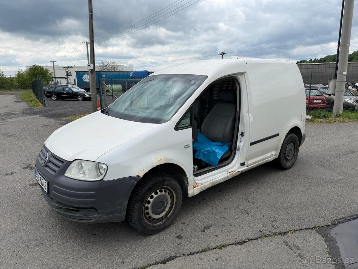 VW CADDY 1.6i 75kw 2004 - 4