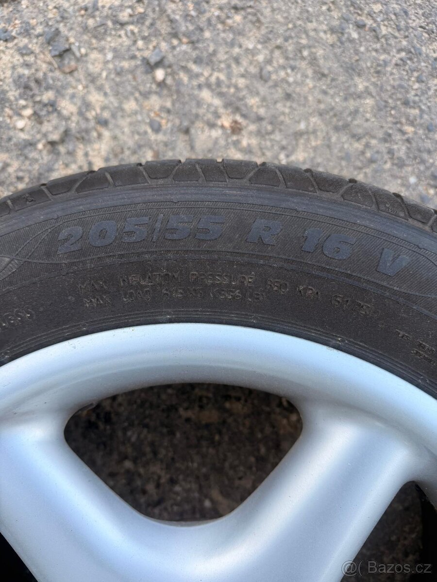 Kola BMW E39 16" - 4