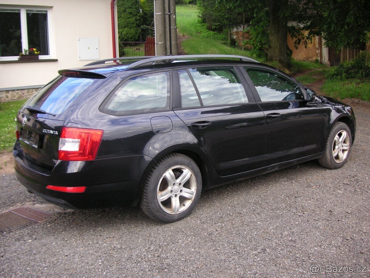 Škoda Octavia 3 Combi 2.0 TDI - Serviska - 4