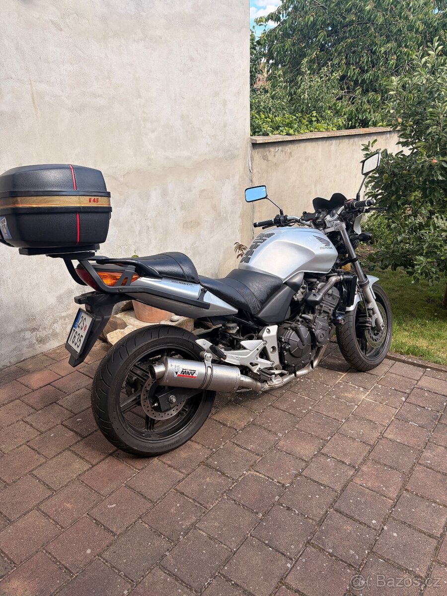 Honda CBF600N - 4