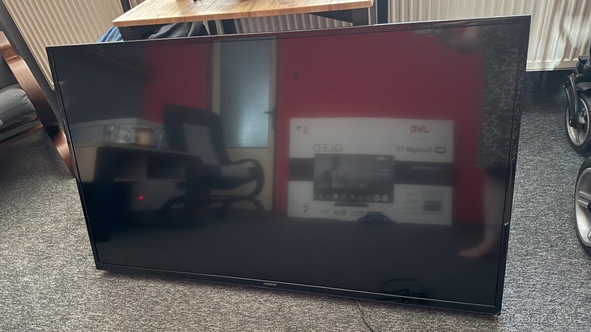 Prodám televizi Hitachi - 4