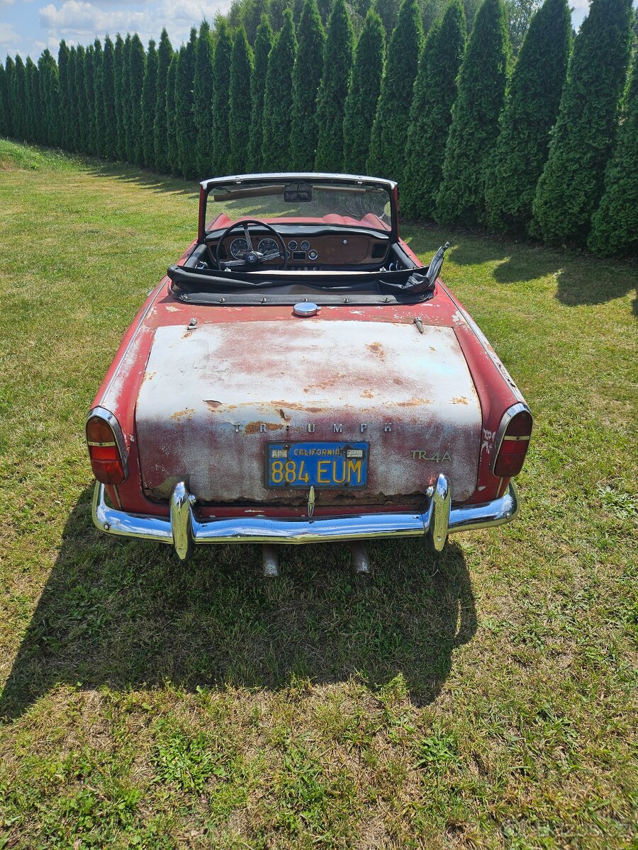 triumph tr4a - 4