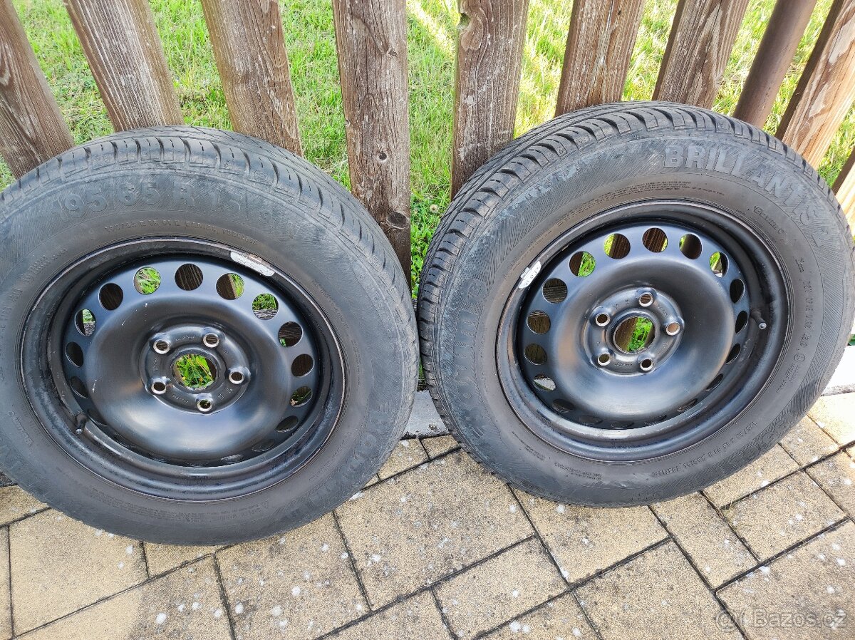 Prodám pneu 195/65/R15 - 4