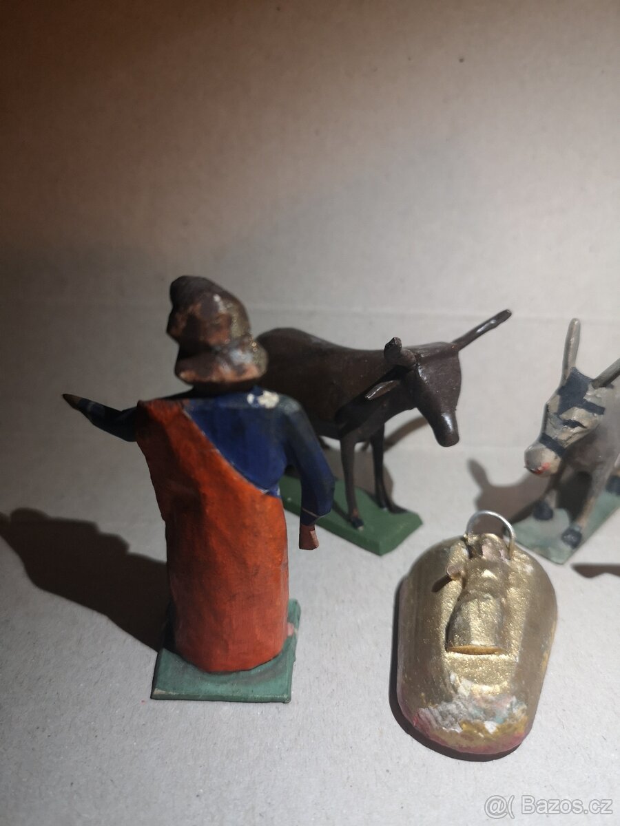 starý kralický betlém - už jen Svatá Rodina+Tři Králové - 4