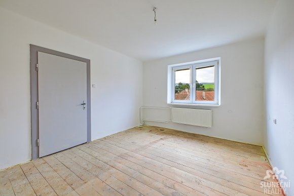 Prodej rodinného domu, 391 m², Strání - 4