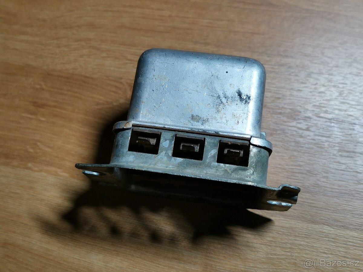 B91 Rele Magneton PAL 14V Škoda 100 110 R LS - 4