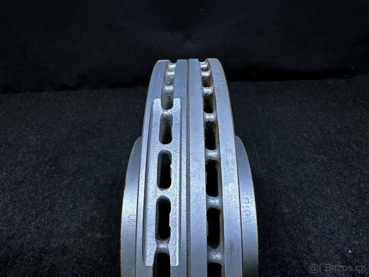 VW Transporter T6 T6.1 Brzdy komplet Kotouce Desticky - 4