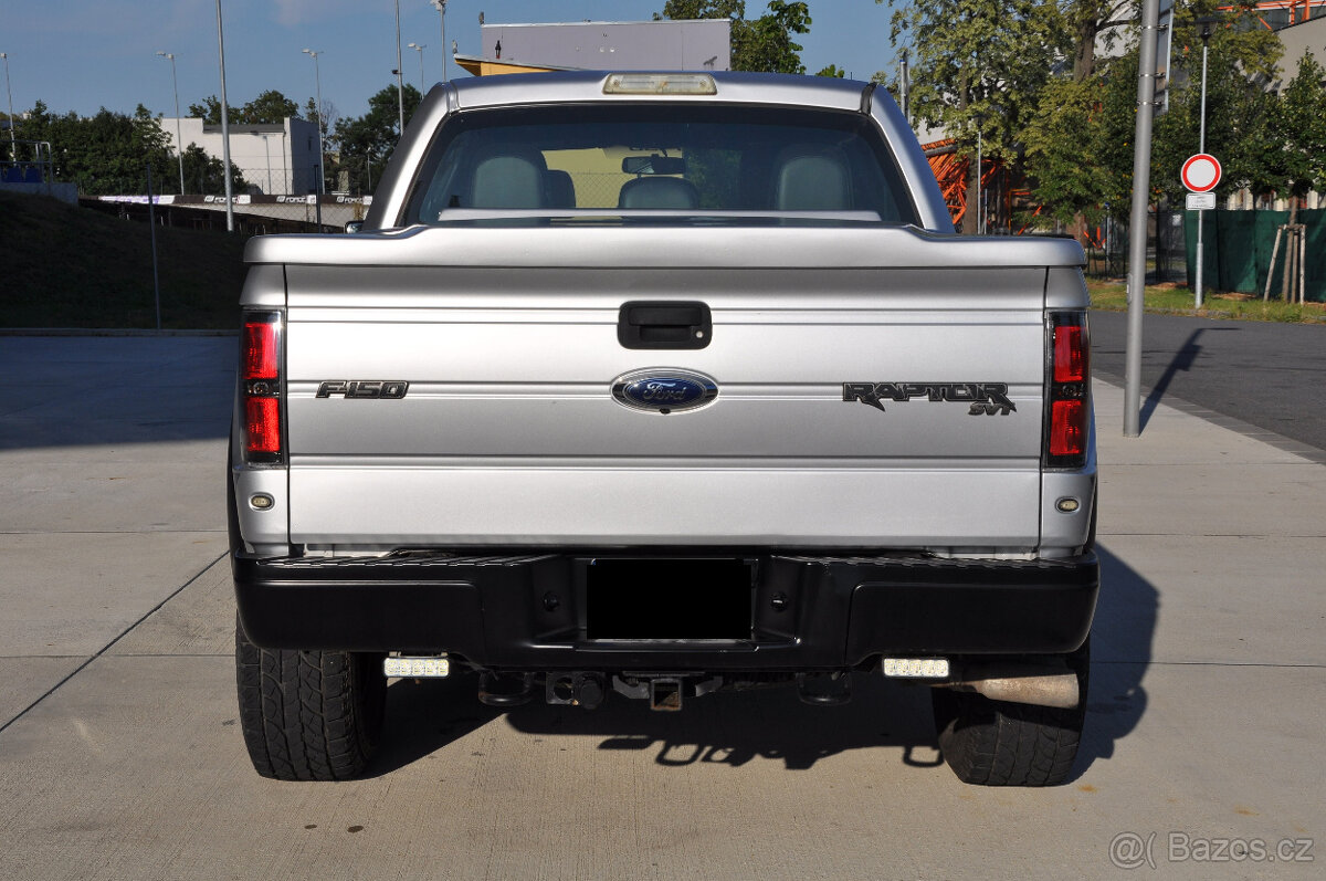 Ford F150 Raptor SVT, 6.2 V8, benzín, 4x4