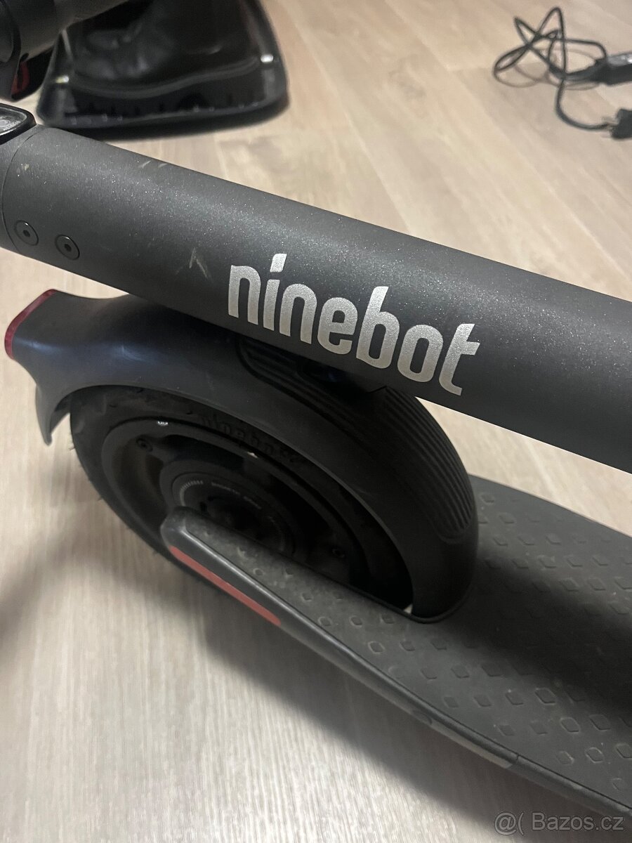 elektrická koloběžka - 4
