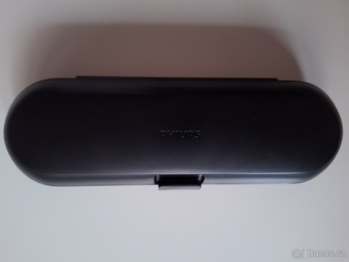 Sonický kartáček Philips Sonicare 5100 - HX6850/57 - 4