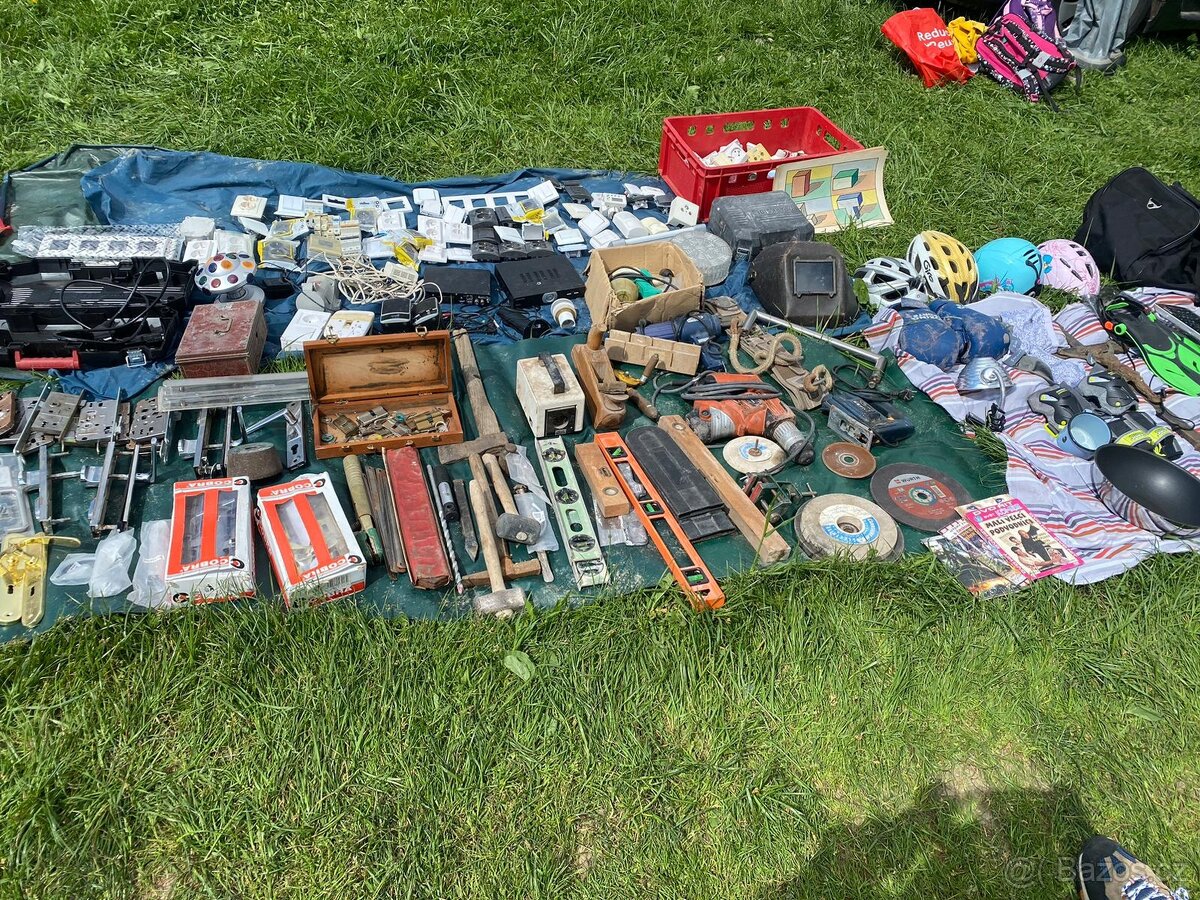 Věci na bleší trh - 4