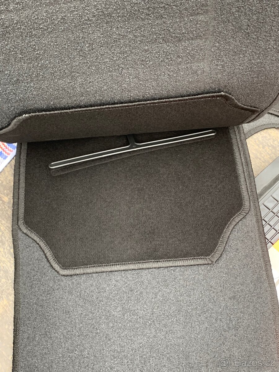 Novy koberečky do auta - 4