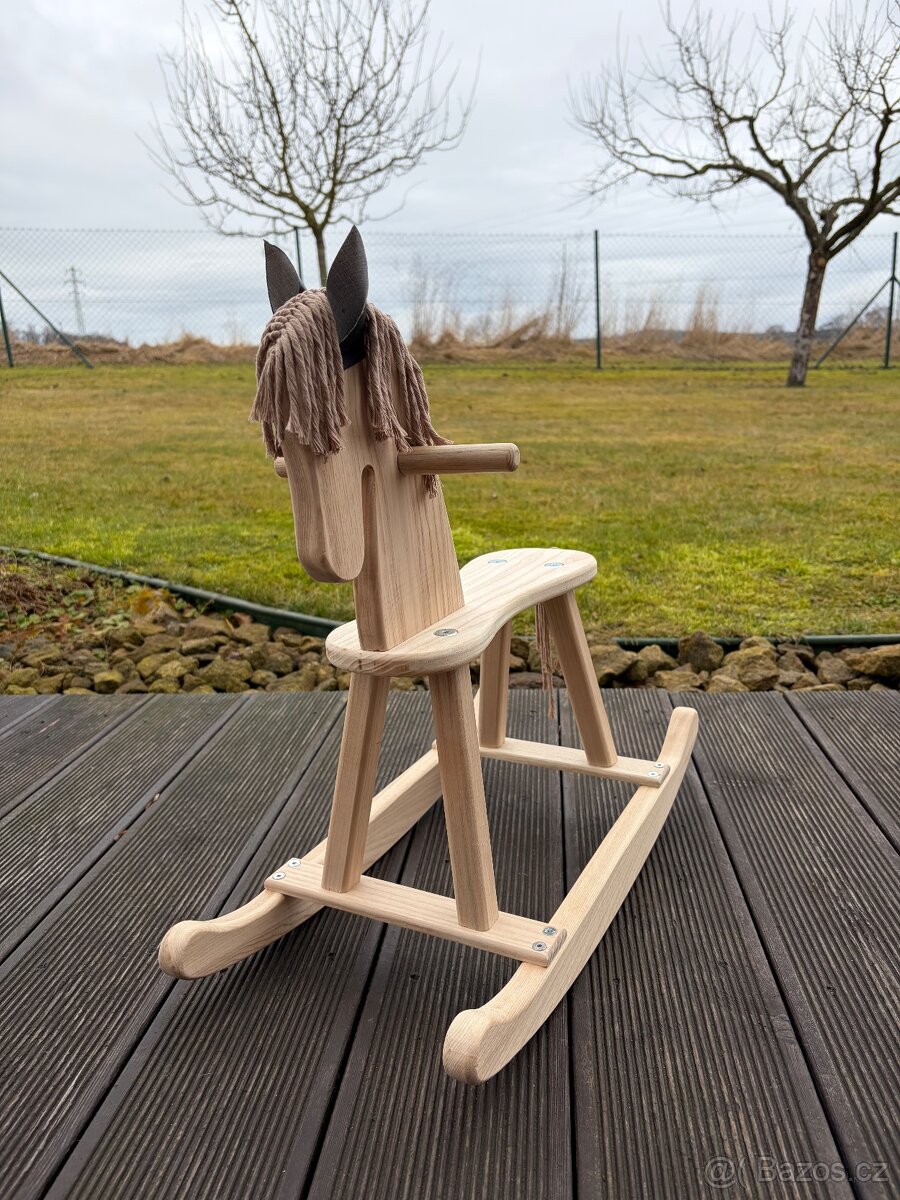 Houpací kůň - 4