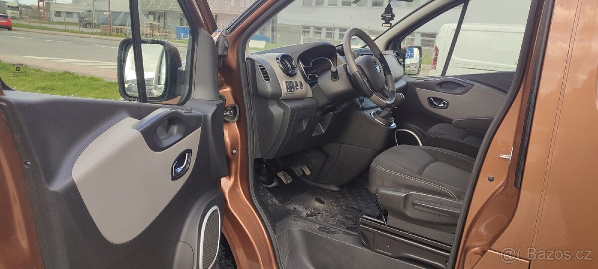 Renault Trafic 1,6 dci 8mist - 4