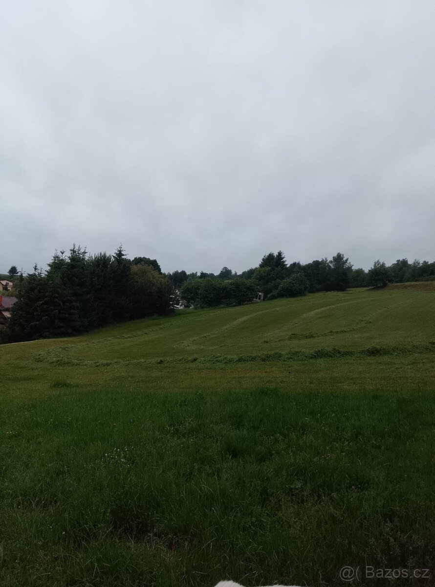 Prodám stavební pozemek - 4