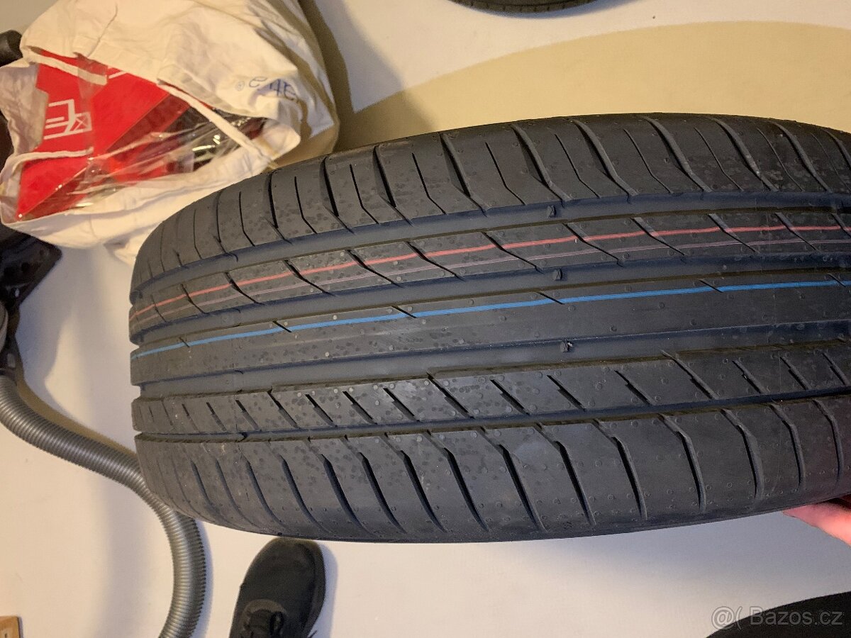 235/55R19 nové 8Jx19 sada - 4