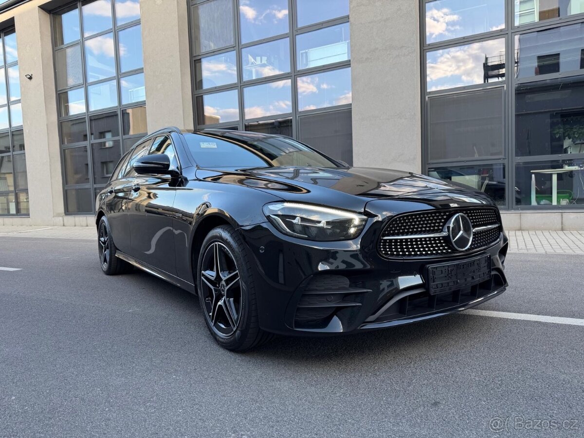 Mercedes Benz E300 de Amg - 4