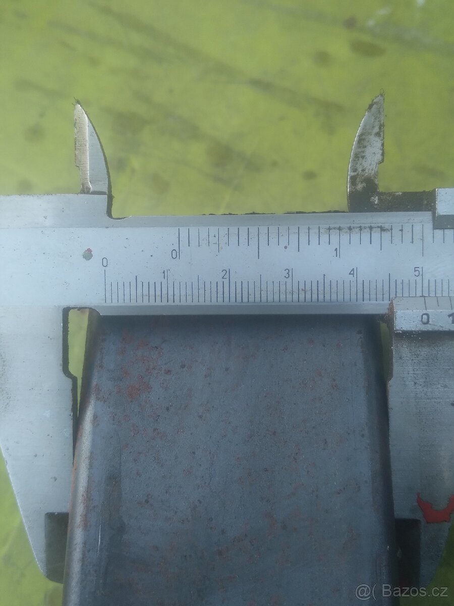 Vlek 9 t .BSS P 93 S - 4