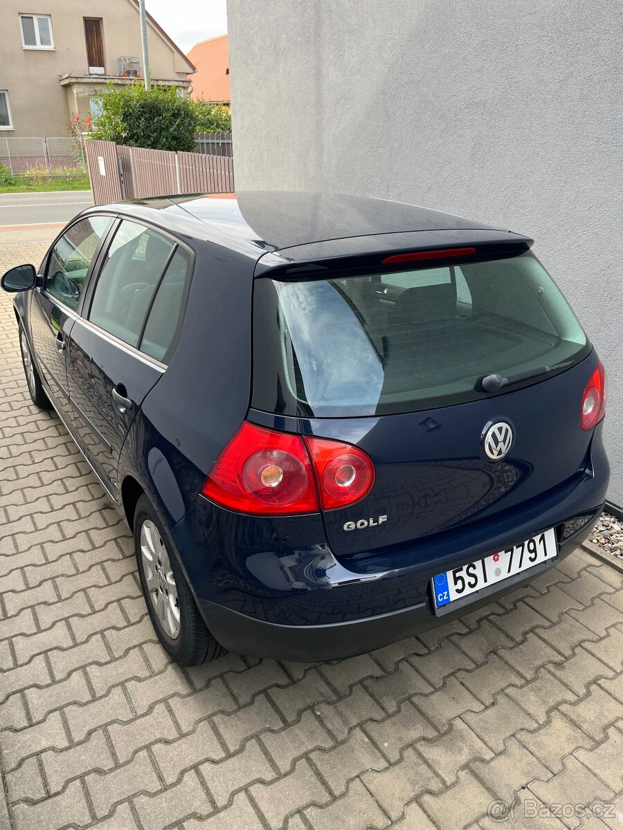 Volkswagen Golf 5, 1.4 mpi, 55kw - 4