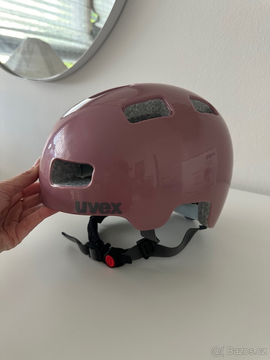 Dětská helma Uvex - 4