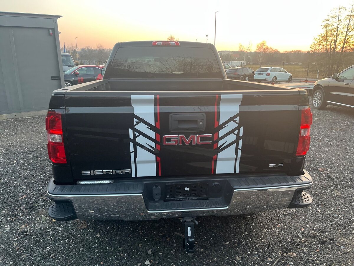 Gmc Sierra 5.3 benzín V8 4x4 Pickup