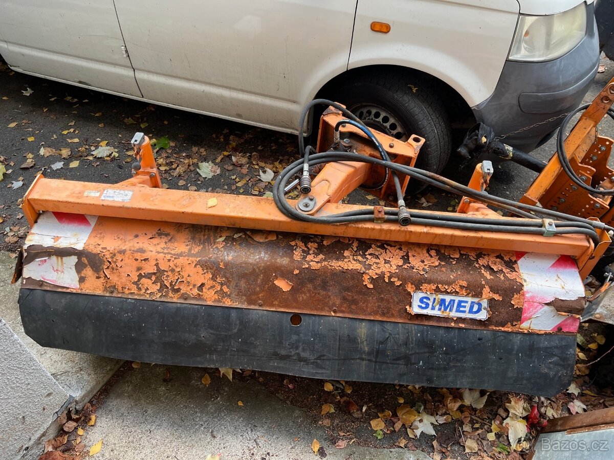 SIMED MZS-160 zametač-eurodeska