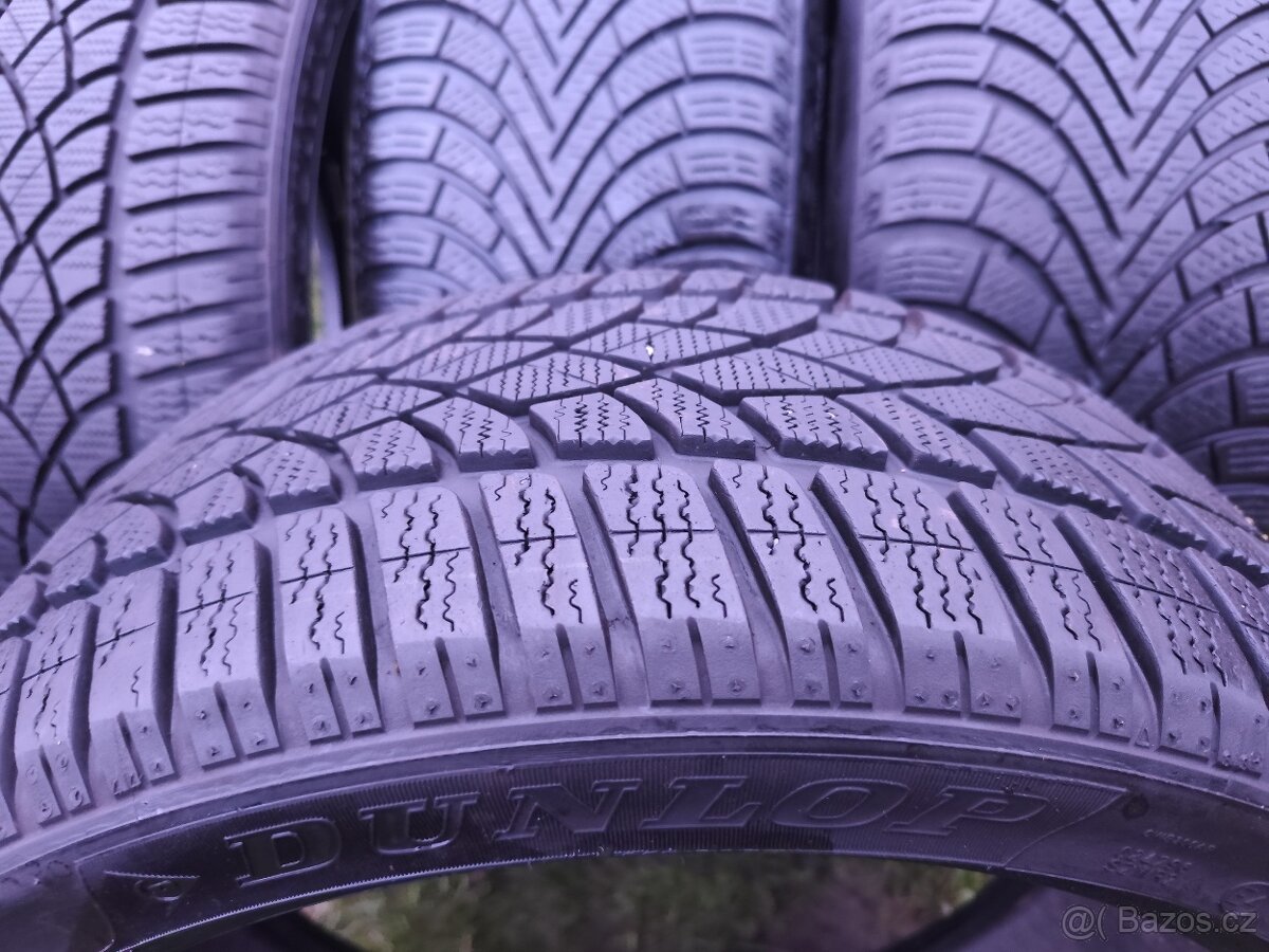 Zimní pneu 235/40/19 - 4