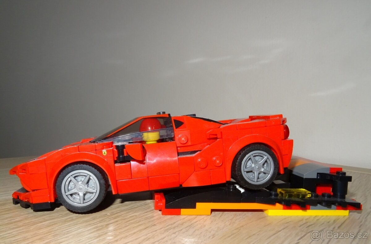 LEGO Speed Champions 76895 Ferrari F8 Tributo - 4