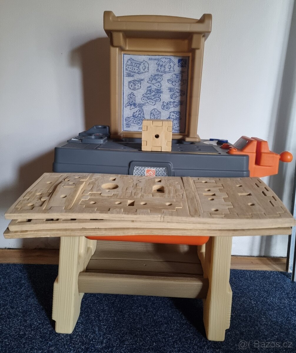 Dětský plastový pracovní stůl - 4