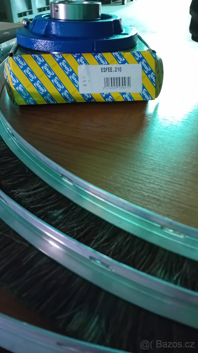 Original ložisko drtiče pro New holland CX , CR - 4