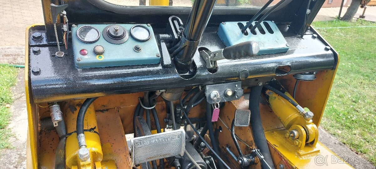 Prodám použitý naftový vysokozdvižný vozík - 4