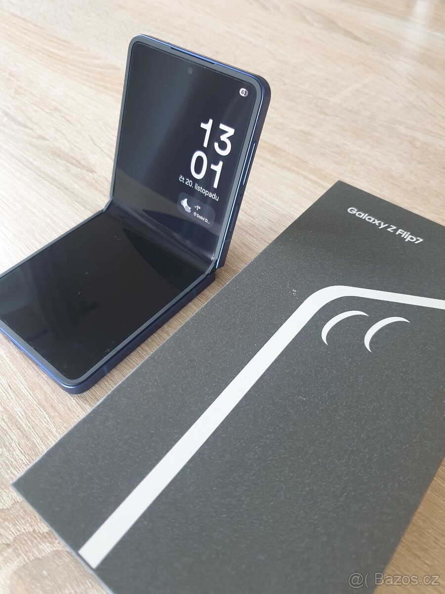 Galaxy Z Flip 7 - úplně nový - 4