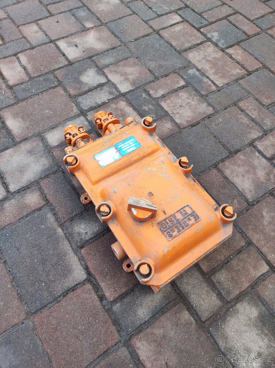 Nevýbušný vypínač - 4