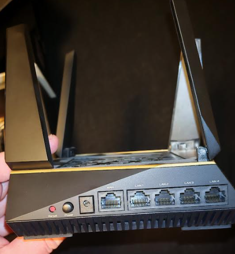 ASUS RT‑AX92U herní Wi‑Fi 6 triband - 4