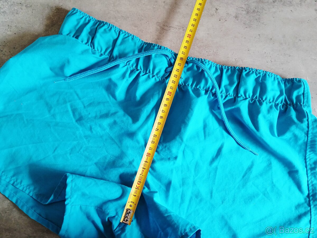 Pěkné nenošené šortky Decatlon vel.42 - 4