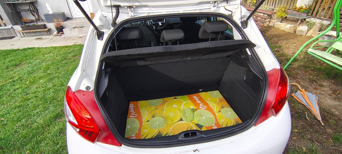 Peugeot 208 1,0 (2013) - 4