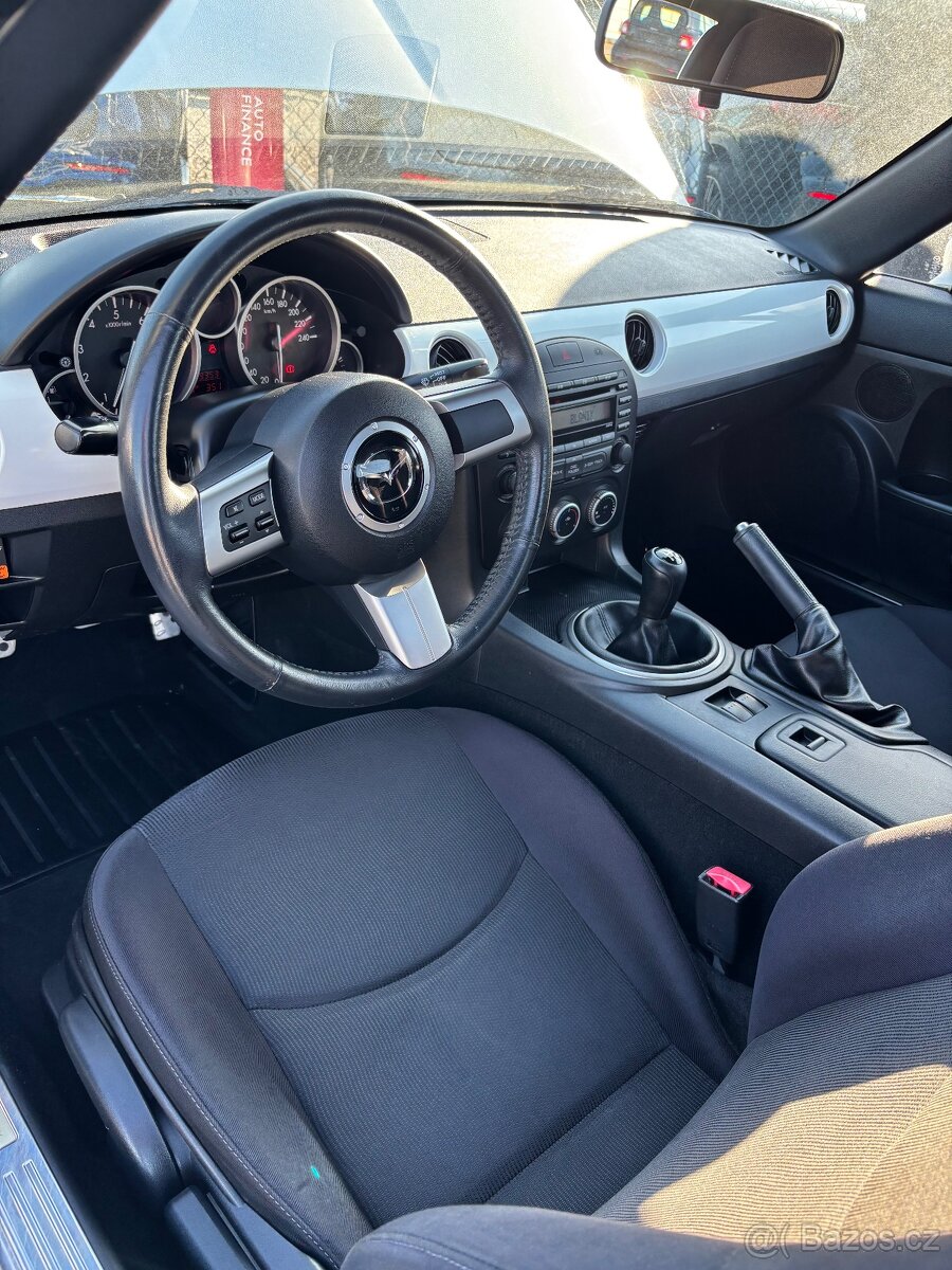 Mazda MX-5 - 4