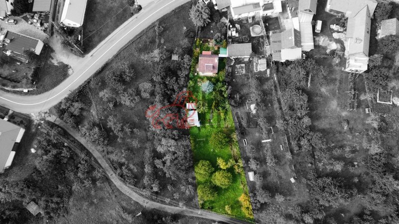 Pozemek pro výstavbu RD s chatou u Osvětiman - 4