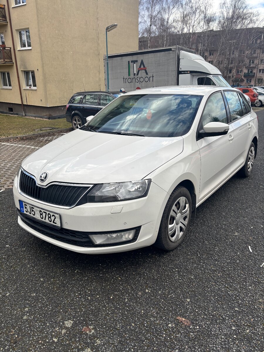 Prodám škoda Rapid - 4