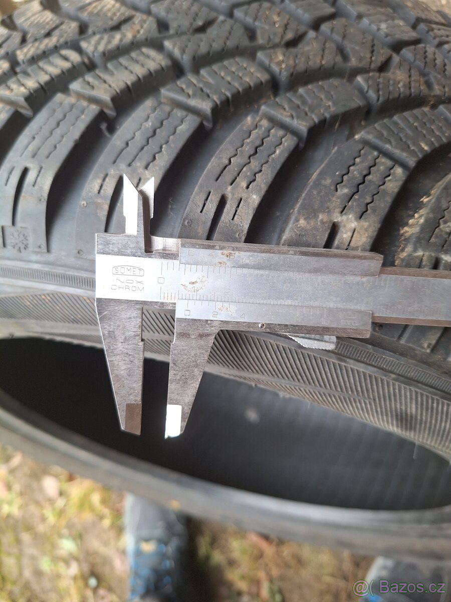 Pneumatika 205/55 R7 - 4