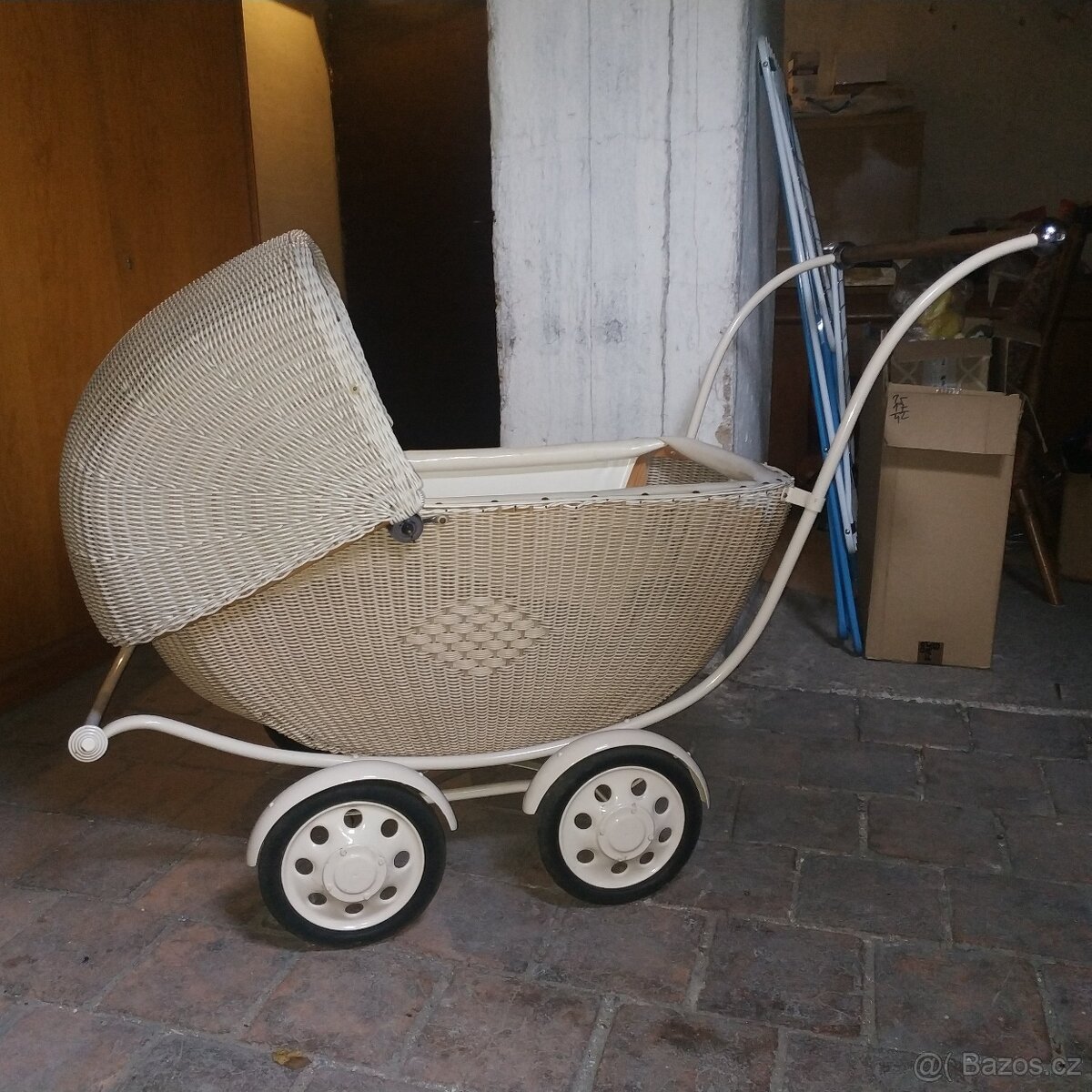 Košatina retro kočár Liberta Mělník - 4